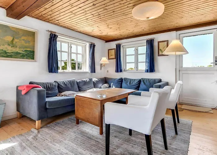 Bv402-blavand-vestslugen-6 Feriehus *